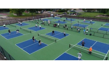 Lancement du PICKLE BALL au TCCR le 25 mai 2024